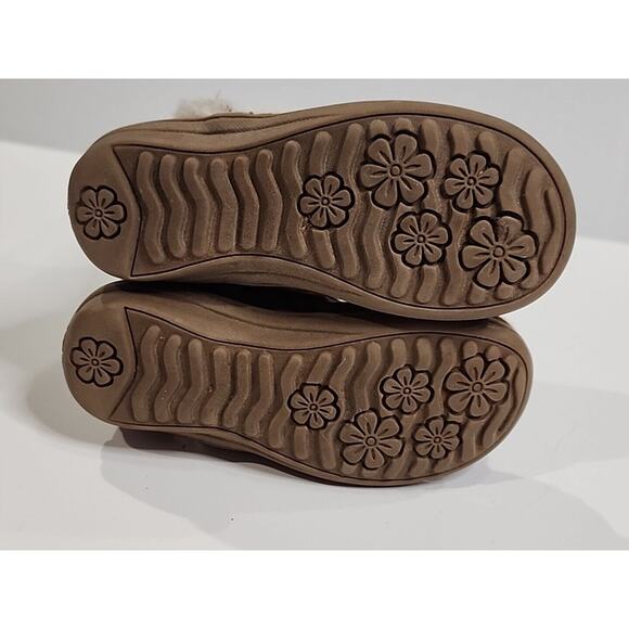 Carter’s Melissa Lace Tall Brown Moccasin Boots Floral Fur Trim Youth Size 9M - Picture 7 of 9